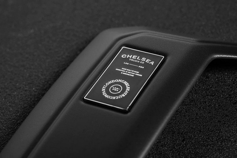 Chelsea Truck Company Side Vents and CTC Badges (Matte) for 2020+ Defender 90/110/130 - Image 11