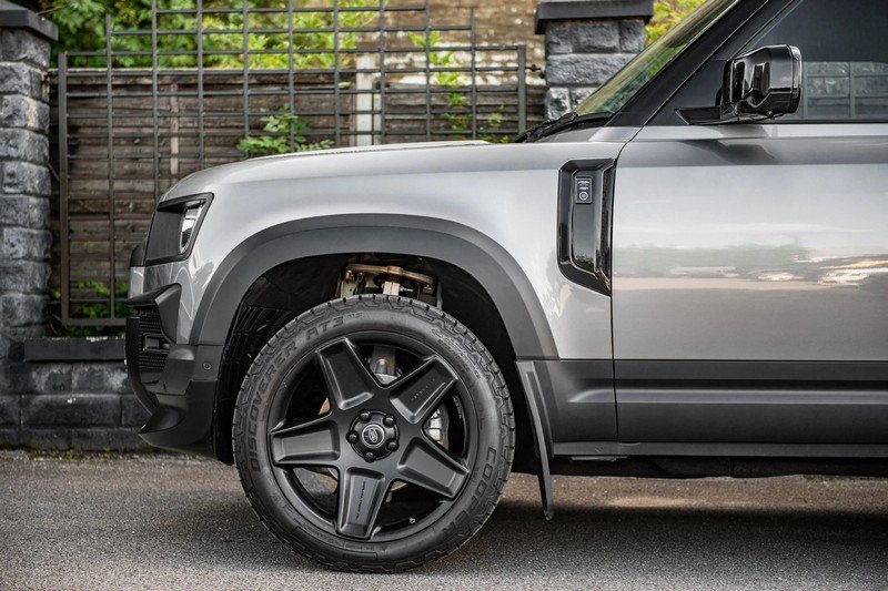 Chelsea Truck Company Side Vents and CTC Badges (Matte) for 2020+ Defender 90/110/130 - Image 16