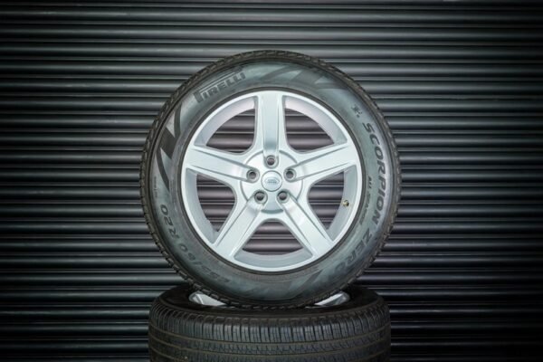 Project Kahn Land Rover Defender Silver Alloy Wheels & Tires for 2020+ Defender 90/110