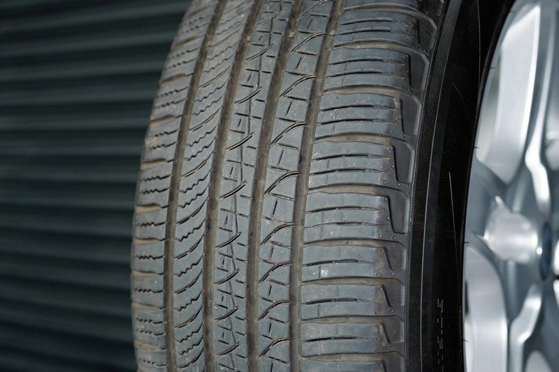 Project Kahn Land Rover Defender Silver Alloy Wheels & Tires for 2020+ Defender 90/110 - Image 6