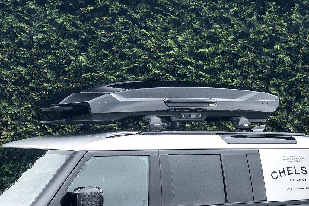 Project Kahn Thule Motion 3 XXL Low Roof Box for 2020+ Defender 90/110/130 - Image 7