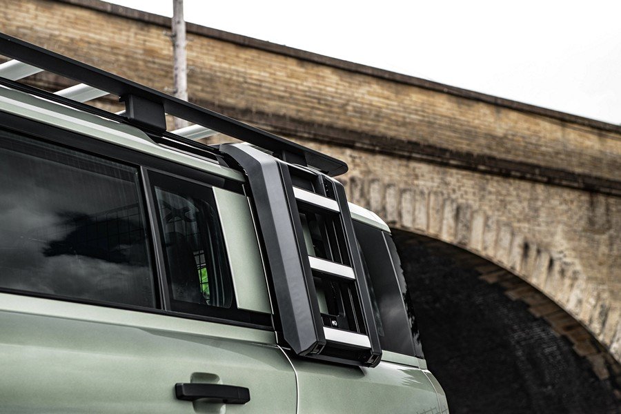 Deployable Side Ladder for 2020+ Defender 90/110/130 - Image 12