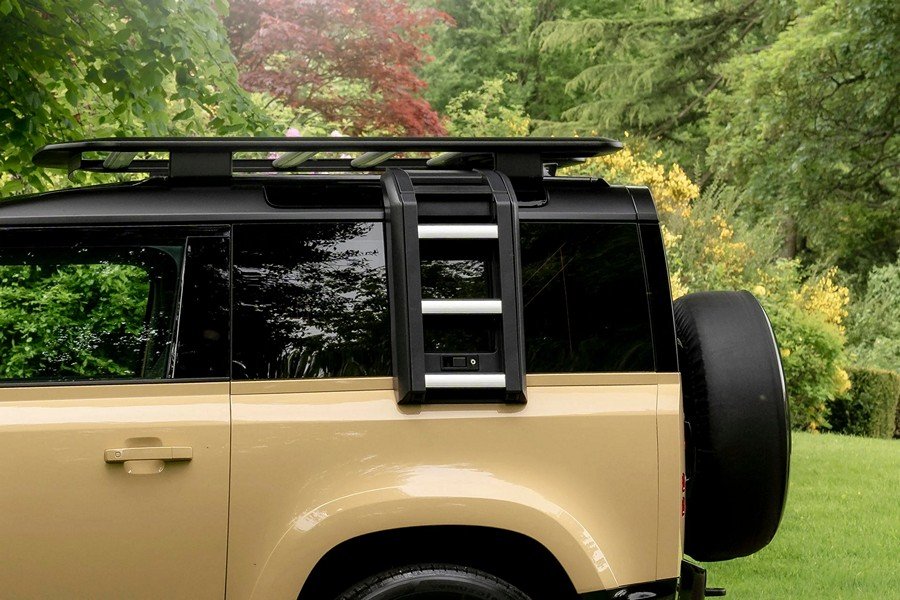 Deployable Side Ladder for 2020+ Defender 90/110/130 - Image 2