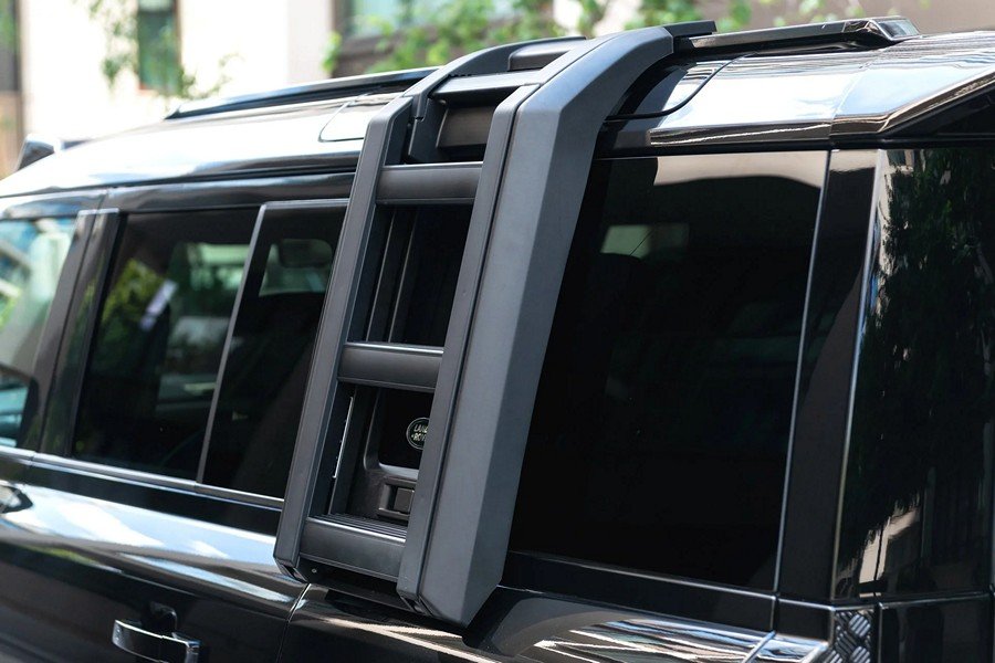 Deployable Side Ladder for 2020+ Defender 90/110/130 - Image 11