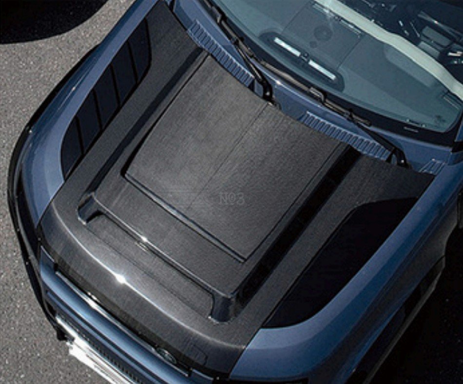 Dry Carbon Fiber Bonnet for 2020+ Defender 90/110/130