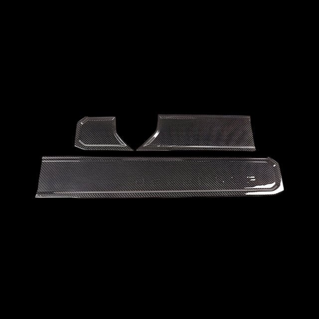 Dry Carbon Fiber Dashboard Cover (Sticker) for 2020+ Land Rover Defender – Fits 90/110/130 - Image 2