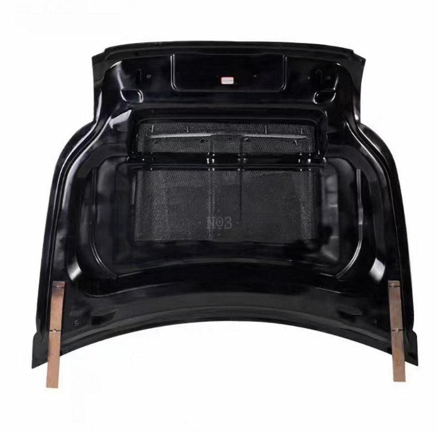 Off-Road Style Dry Carbon Bonnet for 2020+ Defender 90/110/130 - Image 7