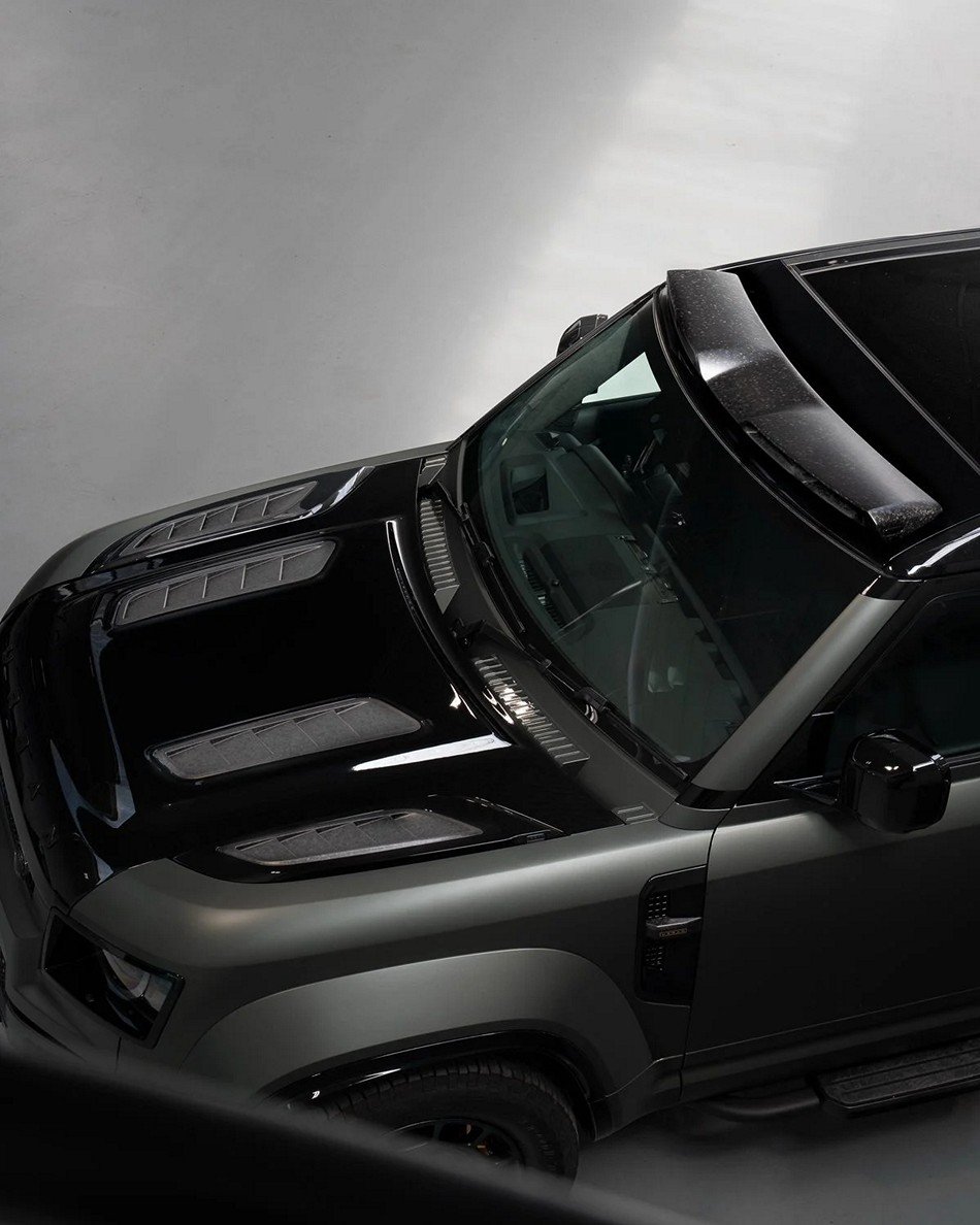 Urban Automotive OCTA Forged Carbon Quad-Pod Lazer Lightbar – Fits 2024–2025 Defender OCTA (Pre-Facelift L663) - Image 2