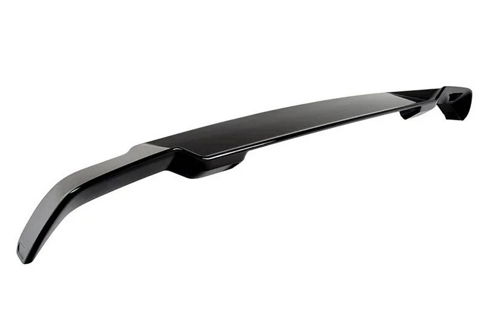 Urban Automotive XRS Carbon Upper Rear Spoiler – Fits 2020–2025 Defender 90/110/130 (Pre-Facelift) - Image 2