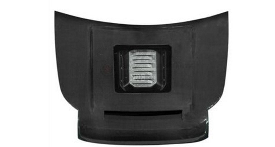 PLUMB Carbon Fiber Bonnet for 2020+ Defender 90/110/130 - Image 2