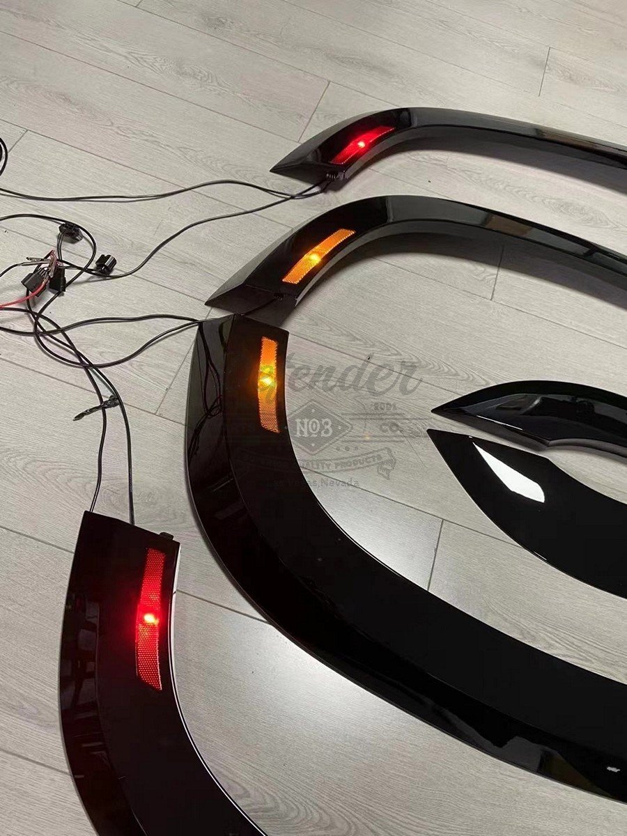 USA-Type Wheel Arches with LED – Gloss Black for 2020+ Defender 110 - Image 4