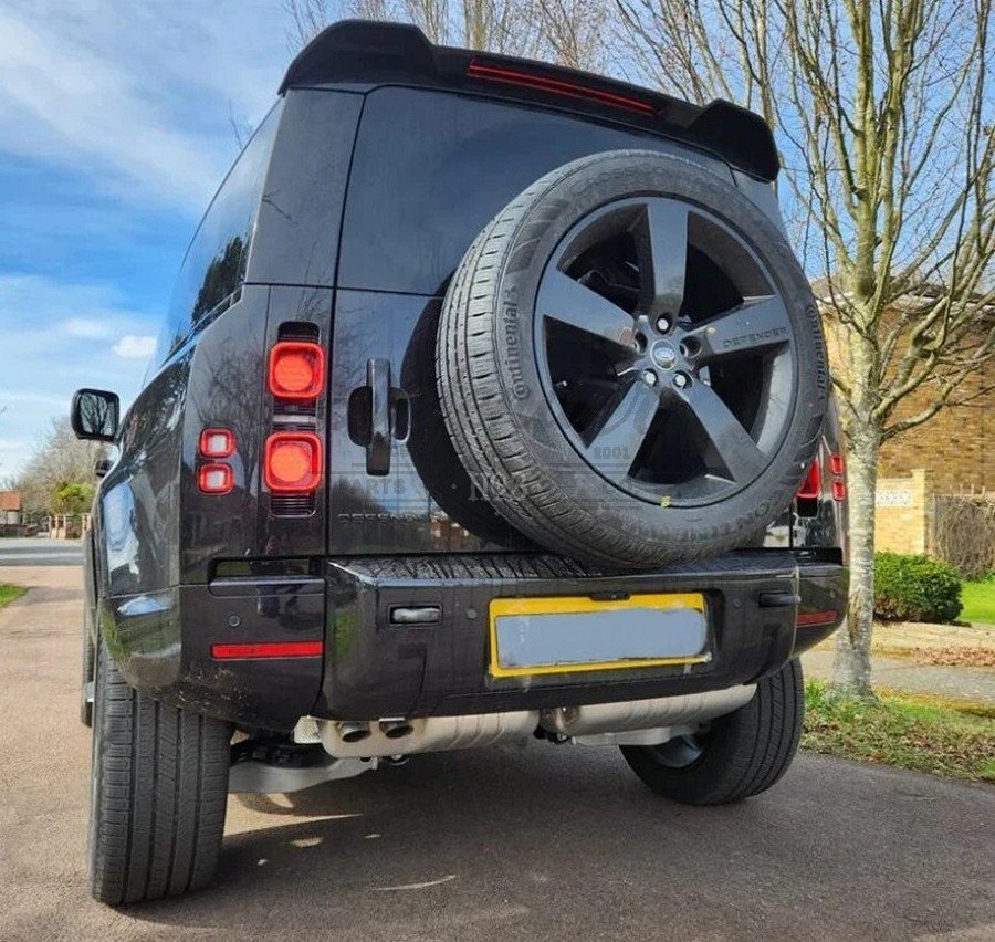 007 Gloss Black Kit for 2020+ Defender 90/110/130 - Image 2