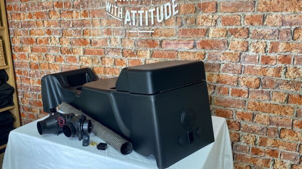 NAS Center Console with Rear Air Ducting – Land Rover Defender 90